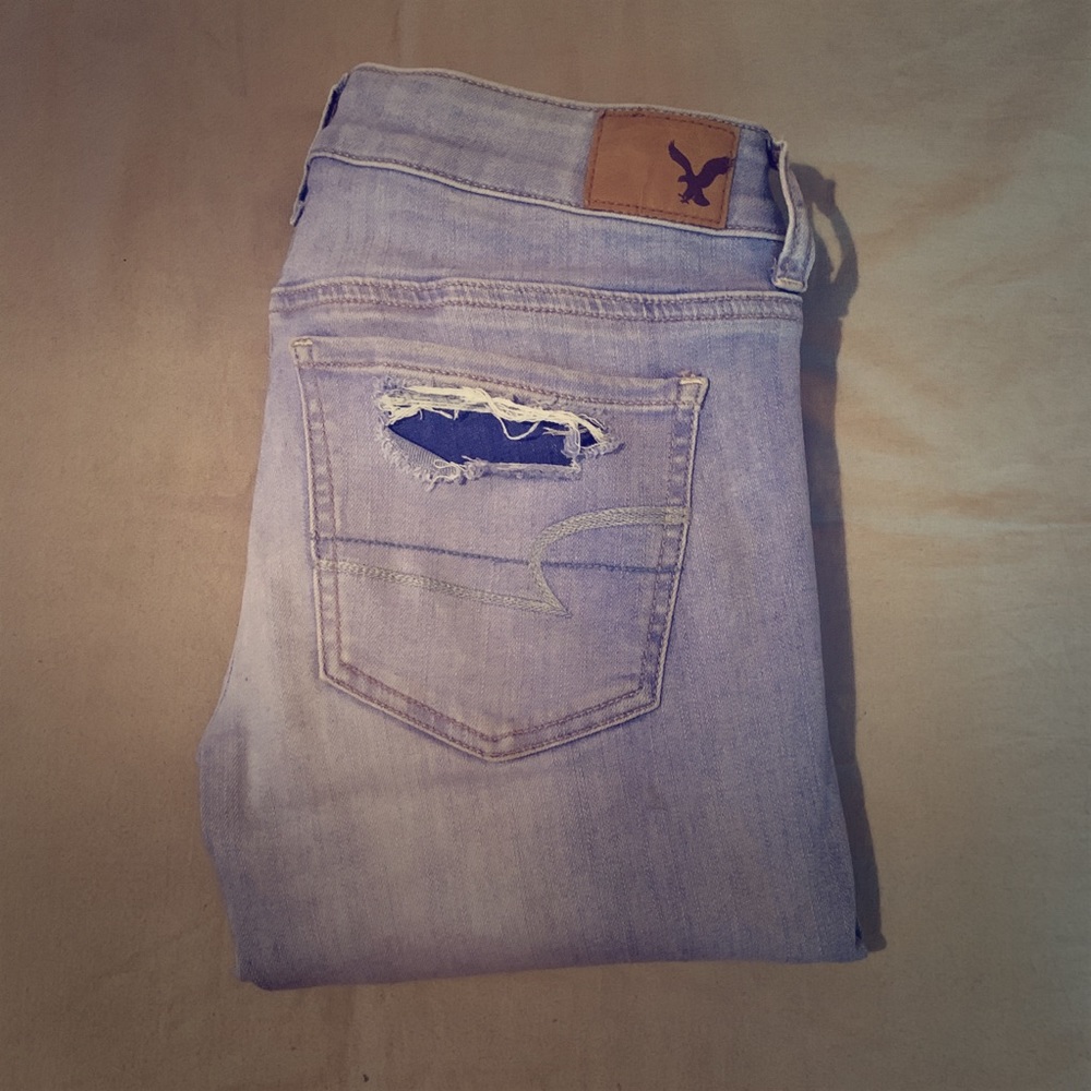 American Eagle women’s super low jeggings. 4R